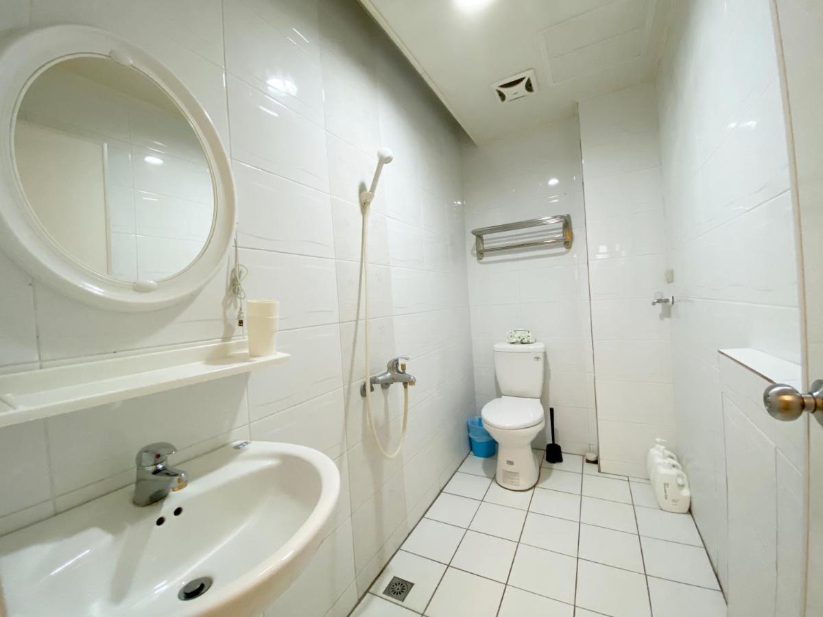 Fengjia Jyl Apartment ไถจง ภายนอก รูปภาพ